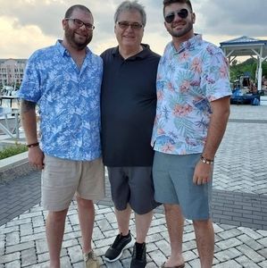 Meet your Posher, Leeann